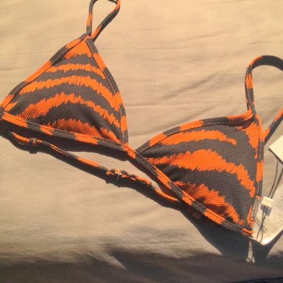 Billabong Tigress skimpy triangle top - Picture 1 of 5